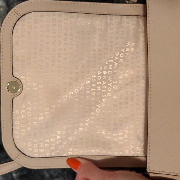 ♠️Kate Spade cross body♠️ - Picture 9 of 11